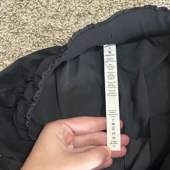 Lululemon Keep Moving Pant High-Rise Camo Deep Coal Multi Drawcord Size 6 Womens - Picture 10 of 10